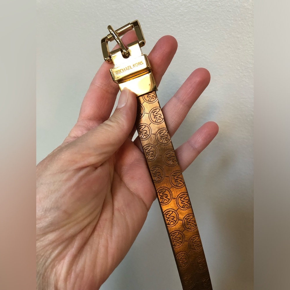 Michael Kors Women’s S Copper Logo/Brown Leather Reversible Gold Buckle 1” Belt - Picture 2 of 11
